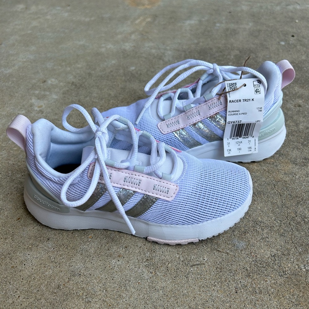 Little girls Adidas Racer TR21 sneakers size 13 Breathable fabric.